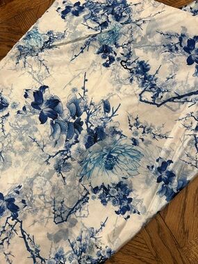 Blue Floral Print Satin Scarf